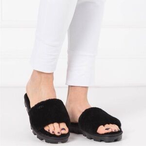 New UGG Cozette genuine shearling and wool blend slide slippers in black